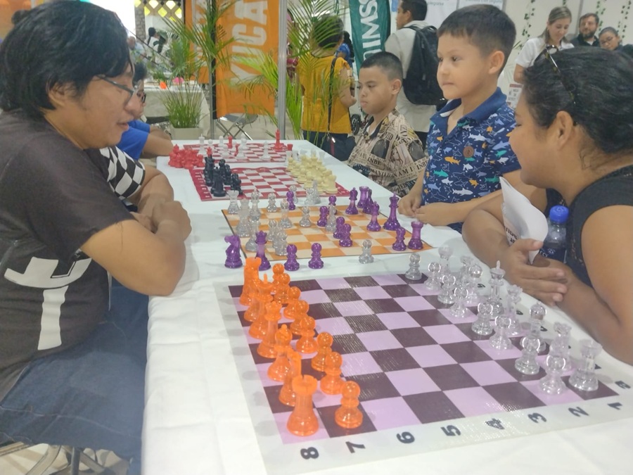 El ajedrez une a las familias y a varias generaciones