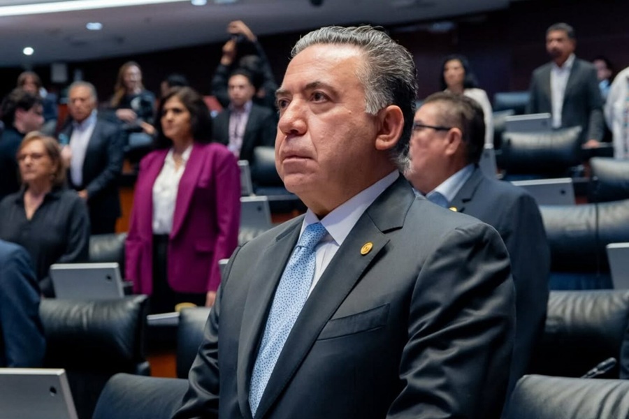 Enrique Inzunza se separa del grupo parlamentario de Morena en el Senado