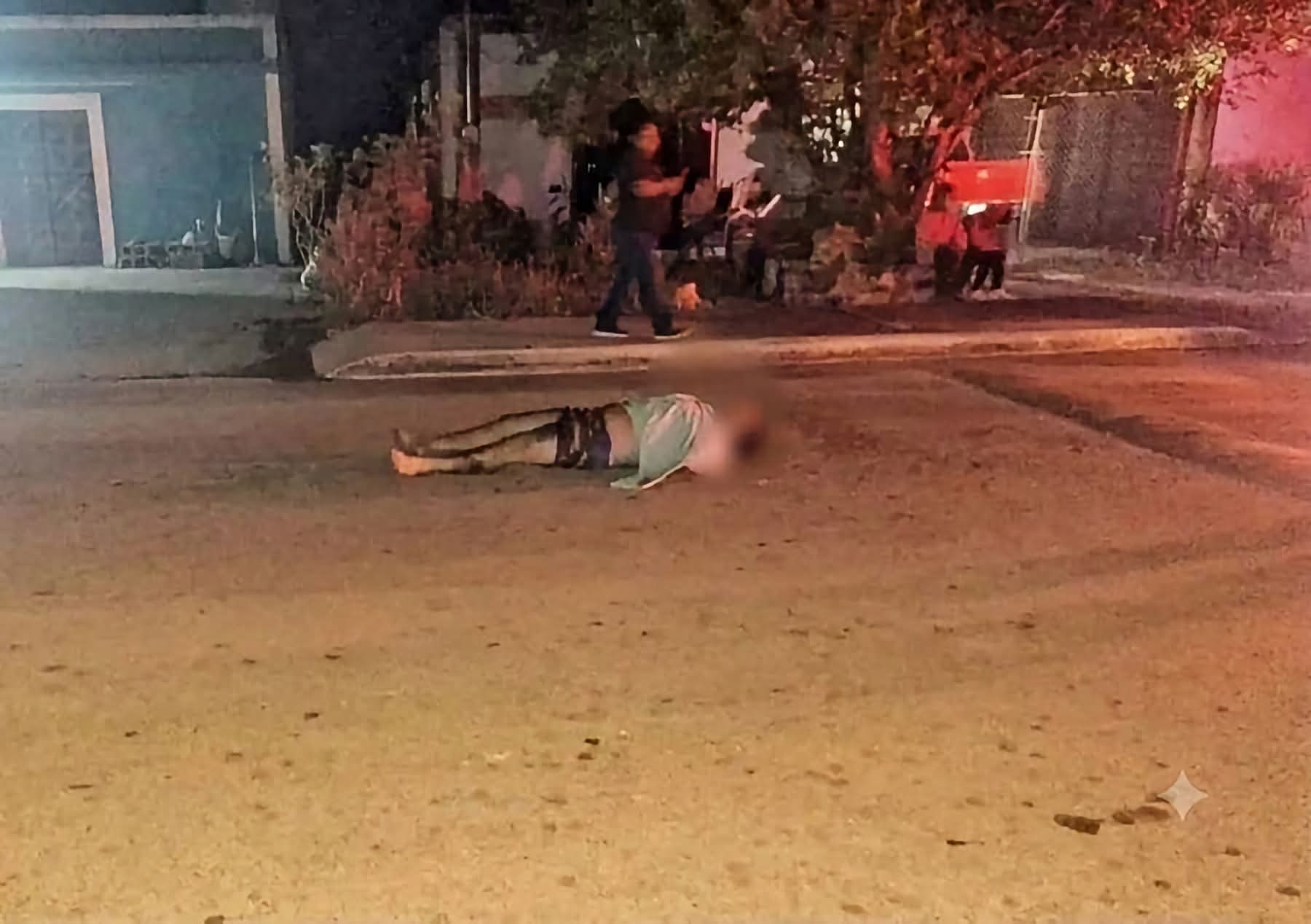 Yucateco sorprende a su mujer con el sancho, en su propia camioneta y…ademas lo atropellan