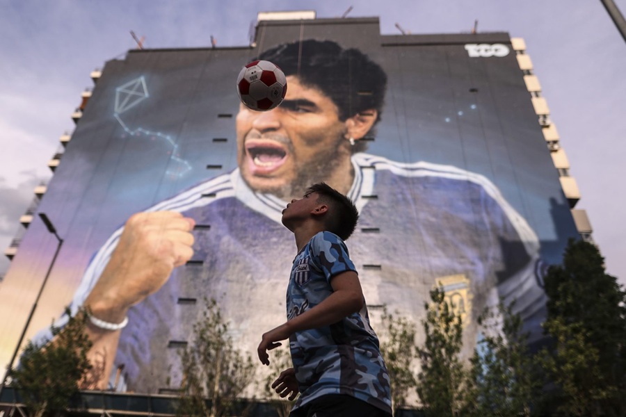 Que Maradona no tenía el corazón como un balón, su muerte fue súbita, dice el perito cardiológico en el juicio