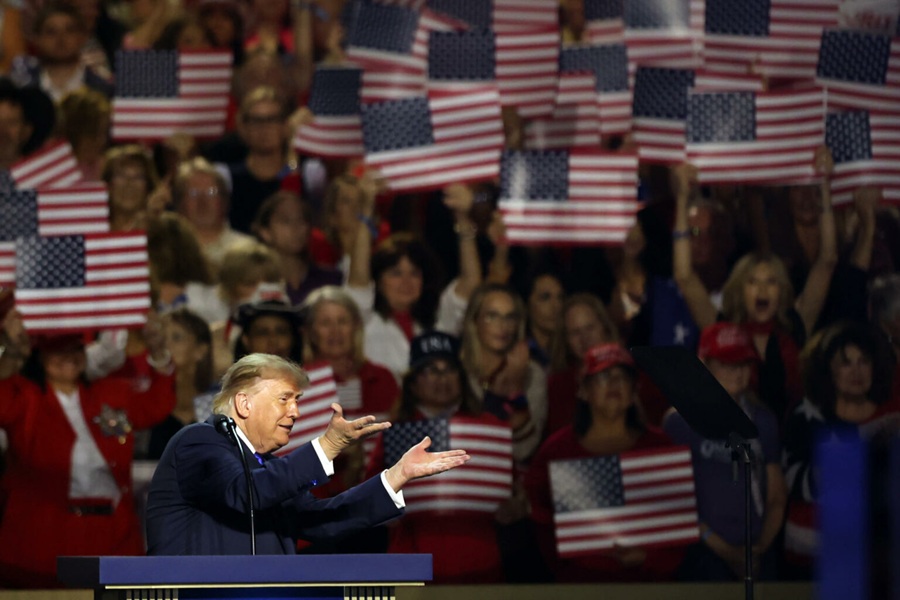 Trump ofrece 5 mil dólares a cada ciudadano si su partido gana elecciones de término medio